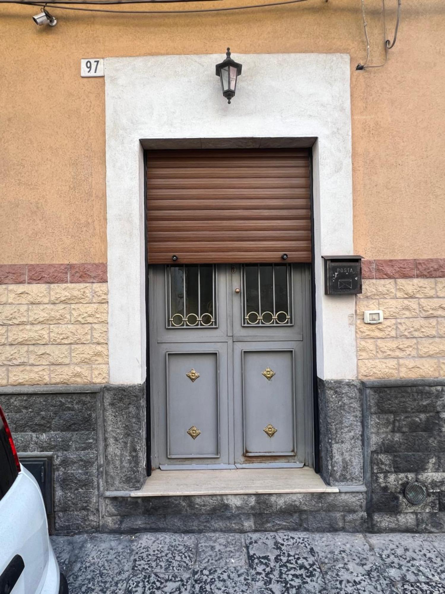 De Lorenzo 21 Apartment 卡塔尼亚 外观 照片